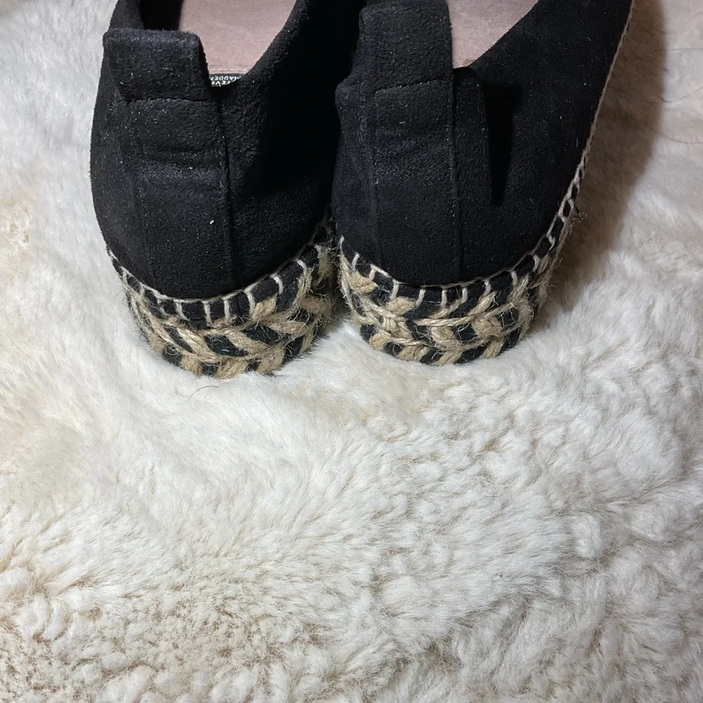 Steven by Steve Madden Pipah black espadrille